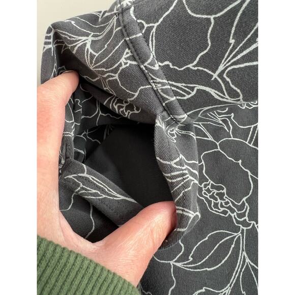 Duluth Trading Co Active Floral Skort Gray Women’s Size XL - Picture 3 of 7